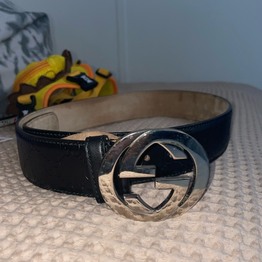 AUTHENTIC BLACK GUCCI BELT